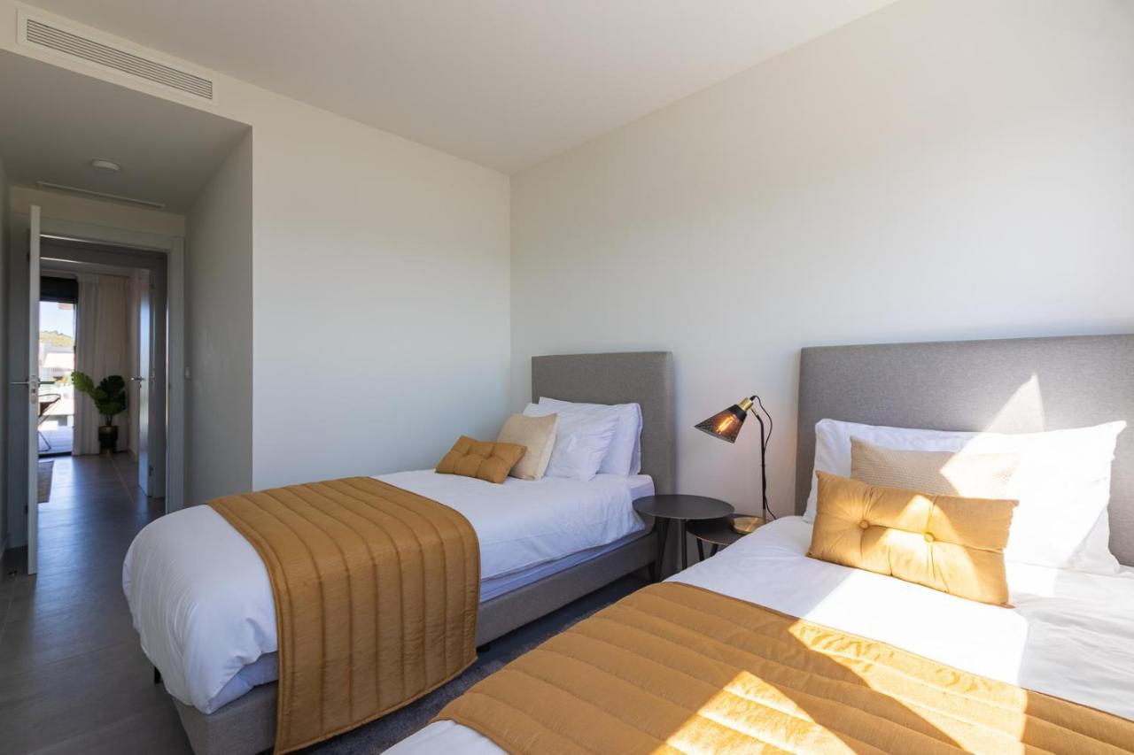 에스테포나 The Golden Oasis Penthouse 아파트 외부 사진
